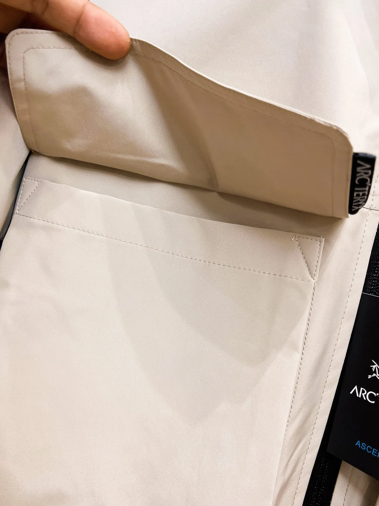 Same Style， ， 2026 New Arrival ，Original Premium Breathable ， ， ， Quality。 ， Sizes：M～3XL，